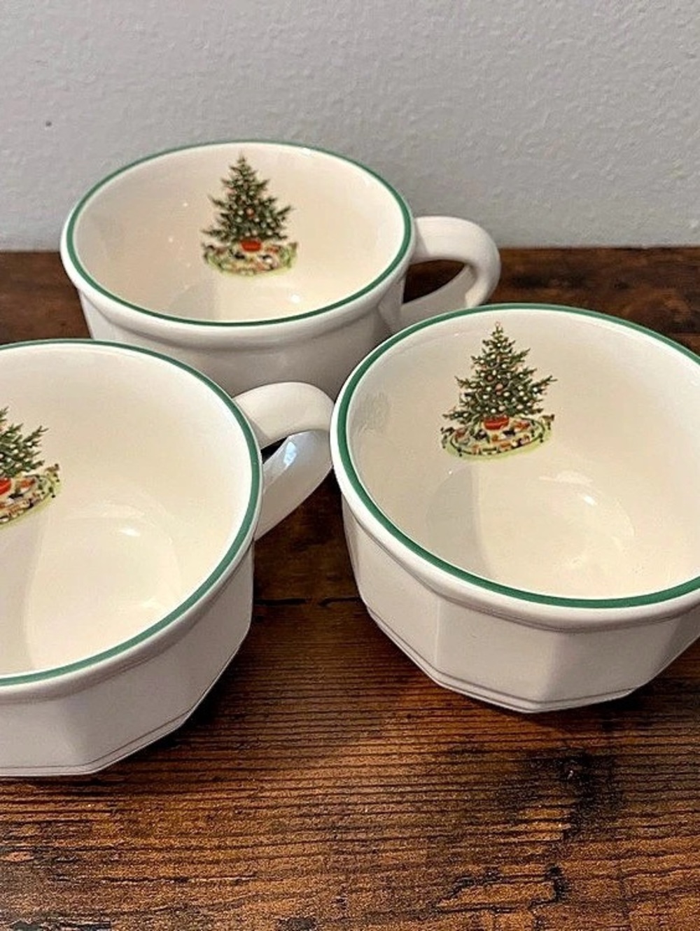 Pfaltzgraff Christmas Tree Mugs Set of 3 White & Green